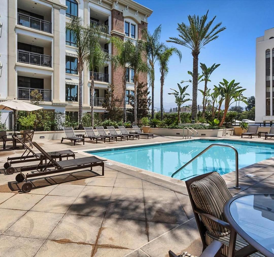 Excelsior Home Suites Glendale California Exterior photo